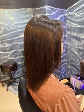 ラズリー(Lazliy) 縮毛矯正でボリュームダウン！