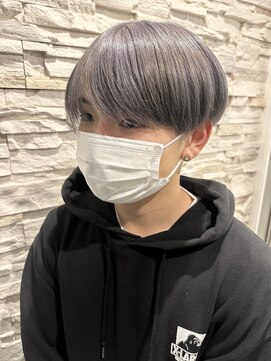 トータルビューティサロン シェリ(total beauty salon cheri) メンズシルバーアッシュ