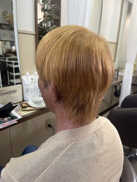 コアフィールフィス(COIFFURE fils) 《見附　今町》メンズ　ブリーチカラー　金髪ショート