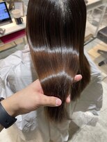 ボタン シブヤ(VOTAN SHIBUYA)&nbsp;10代20代艶髪地毛風ストレート縮毛矯正　絹髪