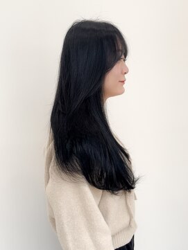 シュヴー 浦安店(CHEVEUX) ［千葉／浦安／三谷］レイヤーカット　５トーンブラックグレー