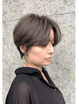 ウィールールピヴォクロス(WE RULE pivot cross) ハンサムショート