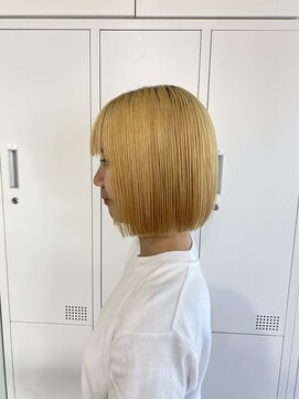 エレン 池袋(ElEn.) 似合わせボブ・ミディアム × レイヤー