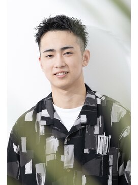 リル 亀有(Rire) メンズ刈り上げショート