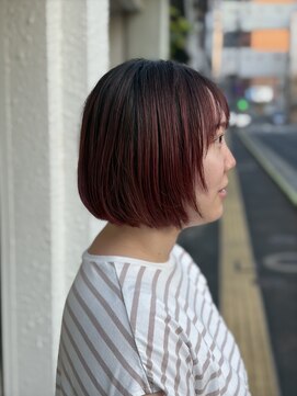 ヘアーサロン グラブ(hair Salon grab) チェリーレッドのレイヤーミニボブ