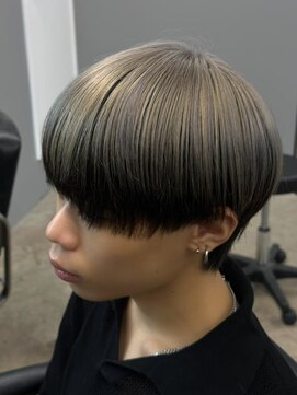 エルマーク 松山(L-MARK) マッシュ/ヘアカラー/ナチュラルカラー/ツーブロック/メンズ