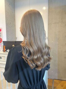 ワンズ ナゴヤ ヴィラ 名古屋栄(ONE's NAGOYA VILA) 黒髪クラゲヘアー/オリーブグレー/小顔ココアベージュ