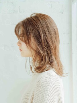 ヘアアンドリラクゼーション シャッセ(Hair&Relaxation SASE) ナチュラルミディアムスタイル