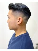 七三分けスキンフェードカットサイドグラデーション