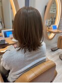 外ハネ【くびれミディアム】ベージュカラー 20代30代40代