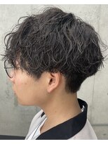 フイ 代々木(Hui)&nbsp;メンズ/アップバング/ツーブロックマッシュ/束感ショート波巻き