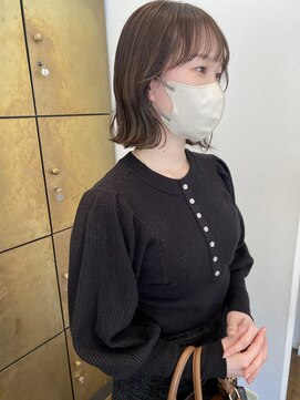 パークレーン アイス イヴェン(park lane ICI yeven) ブリーチなしグレージュ　外ハネボブ　シースルーバング　名古屋