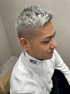 ナンバー 大分中央町店(N°) 【N°大分】@number_oita ☆メンズカラー♪シルバー☆