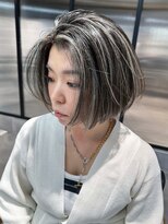 エンドカラードフェザーショート似合わせカット_ba540991