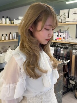 ハチ(HACHI) シールエクステで長さだしロング