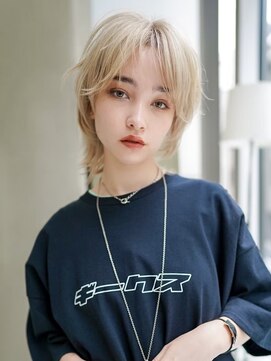 ギークス(GEEKS) 【GEEKS渋谷】初ブリーチ/ホワイトベージュ/ネオウルフ/レイヤー