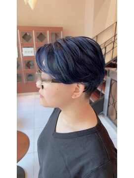 トータルビューティーブレイク 岐阜駅前店(TOTAL BEAUTY BREK) ブルー