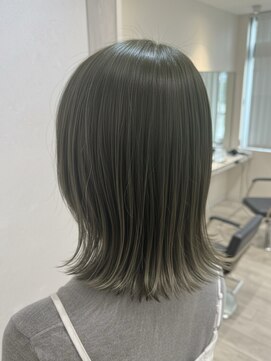 アッシュ 八王子店(Ash) 白髪ぼかし/脱白髪染め/ハイライト/ブリーチ/イルミナカラー