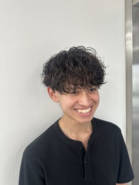 トゥルークリエイション 大宮(True Creation) シャドウパーマ