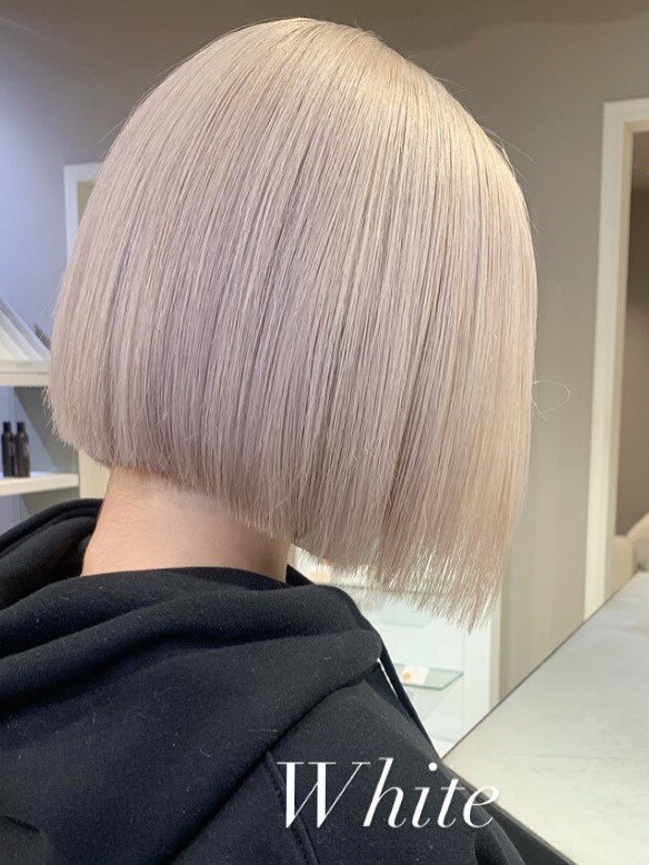 2026年夏】アッシュミルクティーの髪型・ヘアアレンジ｜人気順