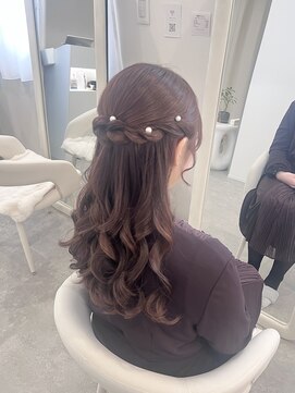 ブラン(Blanc) ハーフアップ