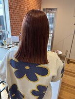 フロー(FRO.) ミディアムボブスタイル