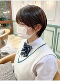 耳かけマッシュショート