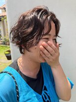 ラポール 蟹江(RAPPORT) 【大人ショート】ツヤ感ウェーブで小顔魅せ朝ラク