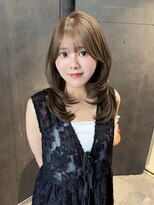 イコ 心斎橋(.ico)&nbsp;くびれヘアハイライトカラーアンプレラカラーレイヤーカット
