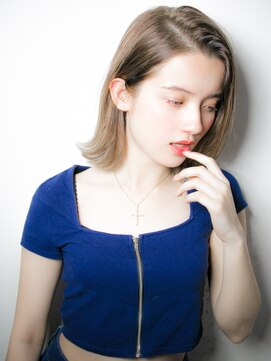 リリアン 表参道(relian) ウェーブショートでオシャレボブに！relian表参道