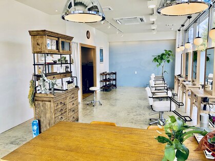 ツバメヘアの写真