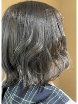 リー 京橋(Lee)&nbsp;> > > 暗くても透き通るダークグレージュ< < < 新出奈津樹