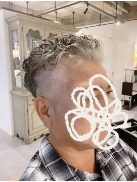 グランパレ(Grand Parais) カット+パーマ