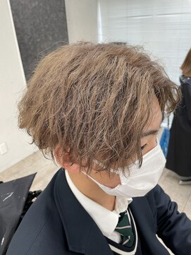 アジールヘア 所沢プロペ通り店(agir hair) センターパート&スパイラルパーマ10代20代30代