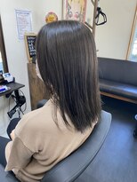 オニキス(onyx) オリーブベージュ