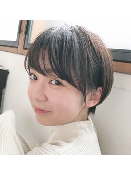 リンダ(LYNDA) 《LYNDA》耳掛けショート