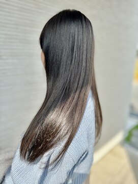 ウェルネス(Wellness) うるサラ♪ダークグレージュ