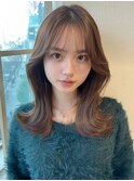 表参道アフロートディル張替　お姉さんくびれライン