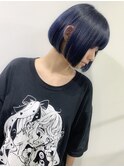 切りっぱなしミニボブで作るネイビーブルーカラー