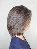松本平太郎美容室 国立店 30代40代50代60代×レイヤーボブ×白髪ぼかしハイライト
