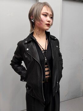 ヴァーディ オモテサンドウ(Vardy omotesando) short/ホワイトシルバー ハイトーンショート 表参道ハイトーン