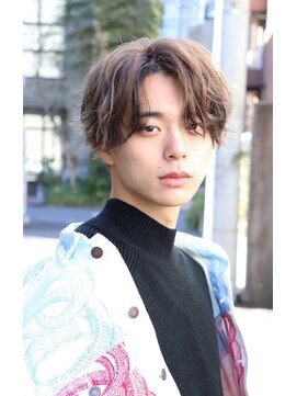 ネイビー(NAVY) ナチュラルに色気を仕込む ニュアンスセンターパート