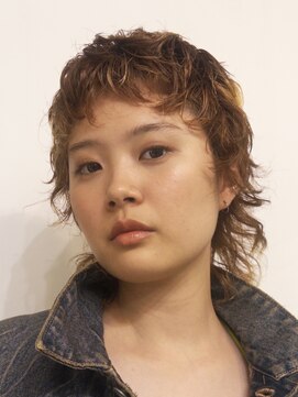 ナループロアツム(Nalu pu loa Tsum) マレット/ウルフパーマ/ブリーチなしダブルカラー