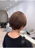 ブリーチカラーでミルクティーベージュ