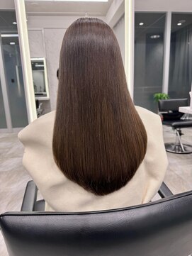 アール ヘアー デザイン(r hair design) サラツヤロングベージュカラーブリーチしない透明感カラー