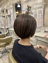 フゥカ 売市店(fuka)&nbsp;ショートボブ×ハイライトカラー　八戸