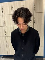 アース 郡山コスモス通り店(HAIR&MAKE EARTH)&nbsp;メンズセンターパートニュアンスパーマ