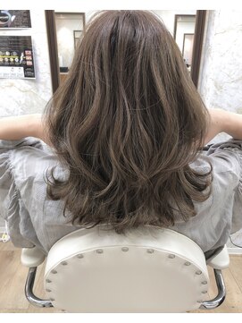 フィガロ ウメダ(FIGARO UMEDA) 【FIGARO umeda】髪質改善ハイライトベージュレイヤーカット