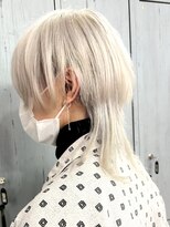 ミーナ バイ ワンズ 町田(mina by one's kyougoku)&nbsp;☆☆ホワイトブロンドのメンズマッシュウルフ☆☆ケアブリーチ