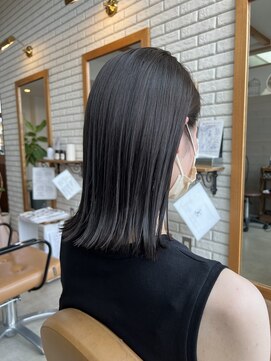 ルチェア ヘア(Lucea Hair) ダーク艶ボブ